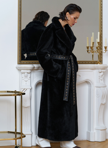 Женская натуральная дубленка с двойным поясом