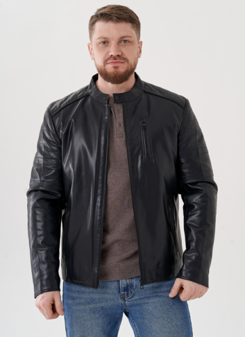 Мужская куртка черного цвета 