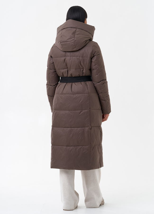 фото Длинный пуховик бежевого цвета модель № 29185