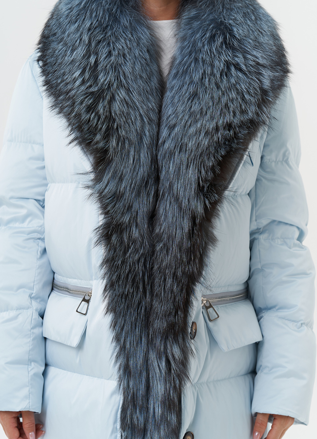 Пуховик с капюшоном из меха лисы модель № 28570 в рассрочку