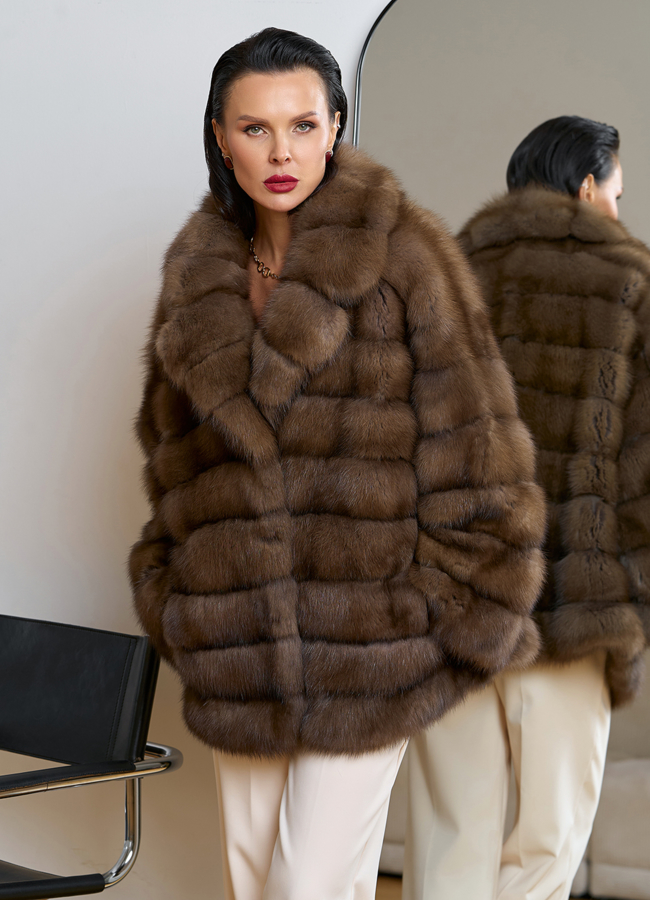 Женская шуба из куницы с английским воротником модель № 31770 универмаг малина